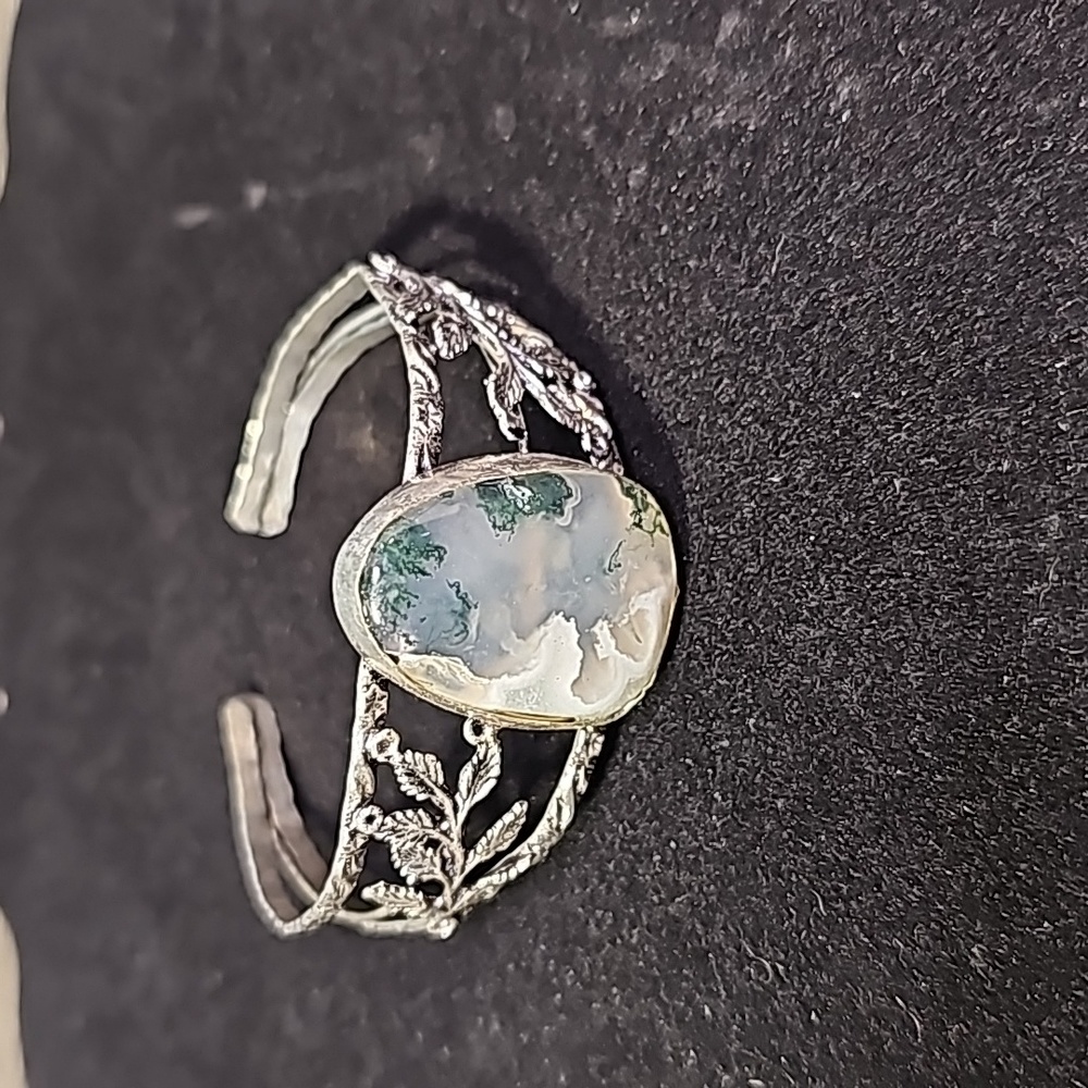 Artisan Crafted Moss Agate Adjustable Tibetan Sil… - image 1